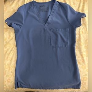 XXS Figs, 1 pocket scrub top